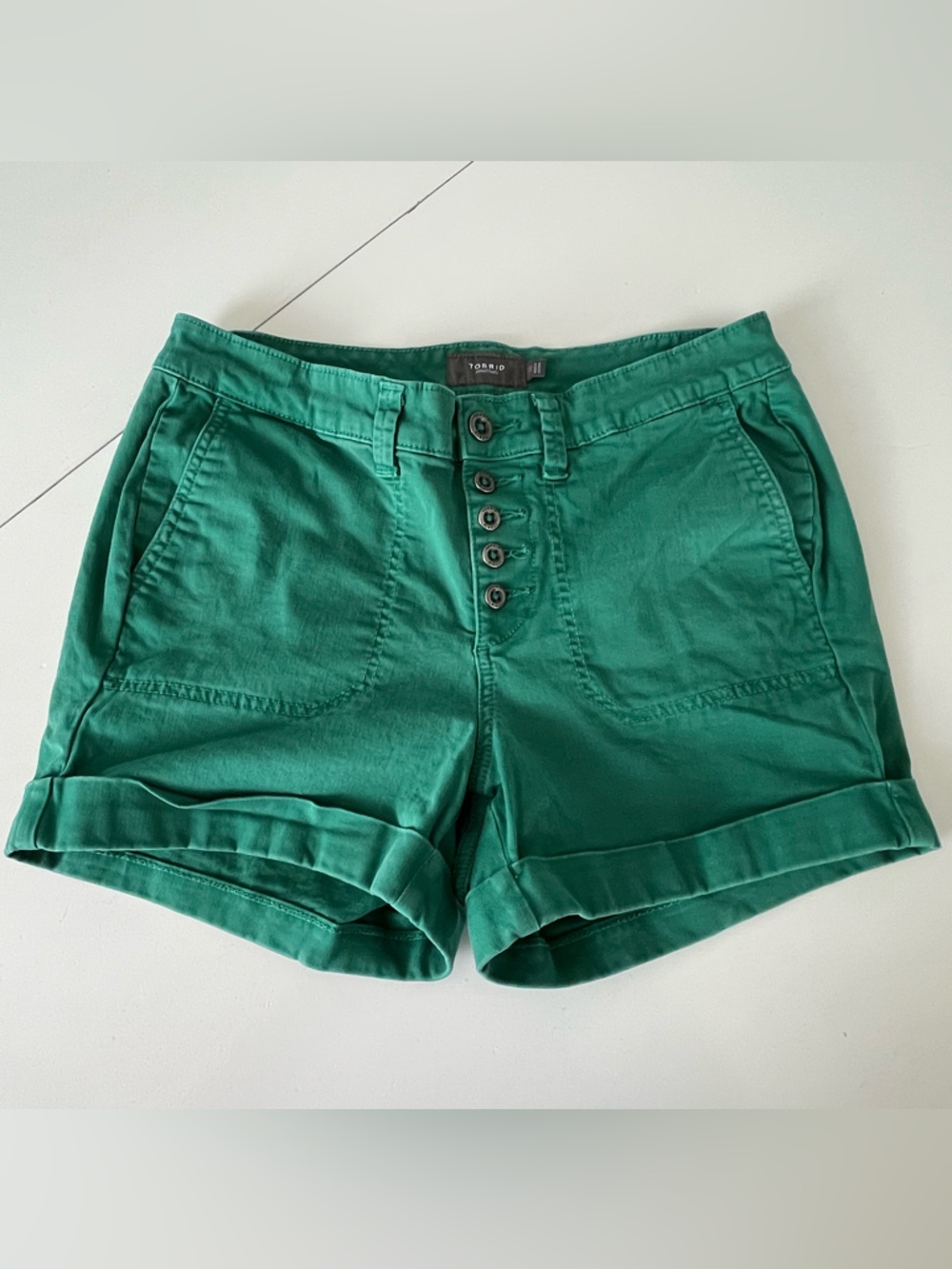 TORRID | 10 | Feel The Fit Shorts